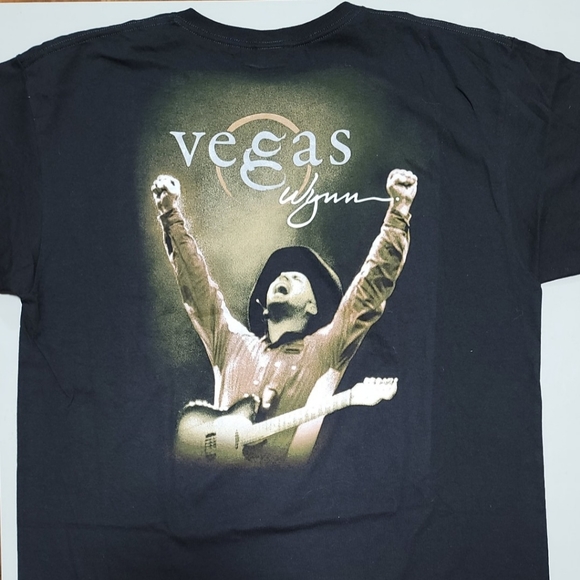 Vegas Whynn Tee - Picture 2 of 5